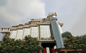 Monarch Hotel Bangalore